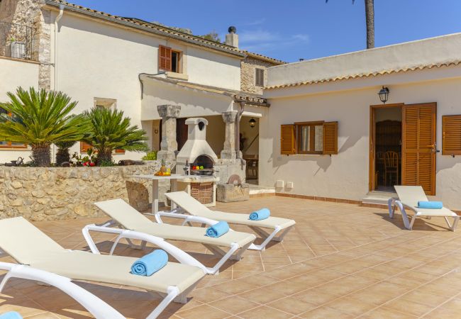 Villa in Pollensa - Villa Sa Font / Les Cases de la Font Villa in Pollensa - Villa Sa Font / Les Cases de la Font
