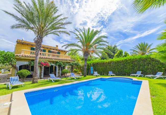 Villa in Alcudia - Villa Olivers Vera Villa in Alcudia - Villa Olivers Vera