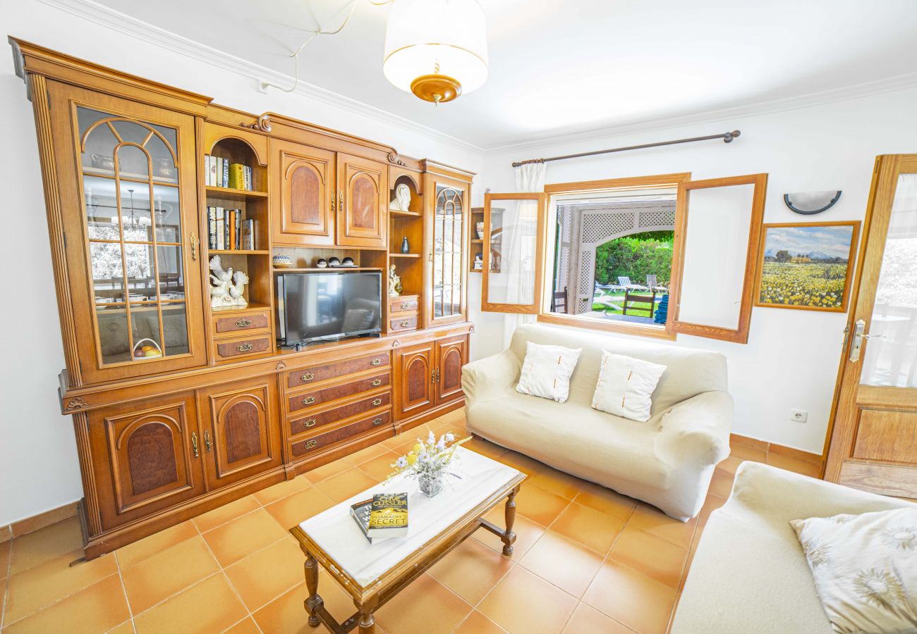 Villa in Alcudia - Villa Olivers Vera Villa in Alcudia - Villa Olivers Vera