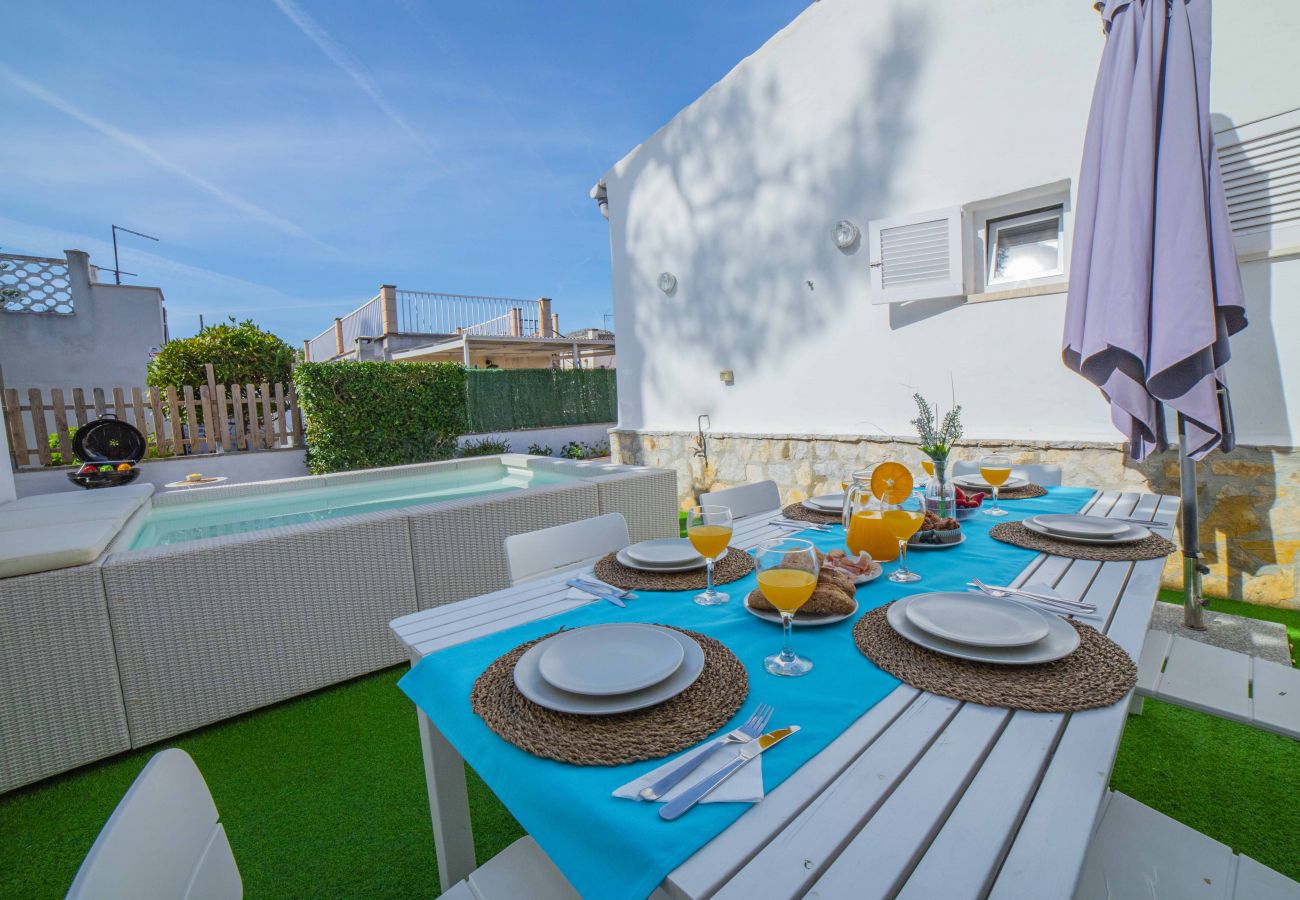 Villa in Puerto de Alcudia - Villa Diana Villa in Puerto de Alcudia - Villa Diana