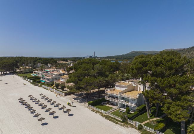 Ferienwohnung in Puerto de Alcudia - Apartamento Beachfront Sonrisas Ferienwohnung in Puerto de Alcudia - Apartamento Beachfront Sonrisas