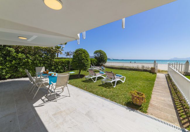 Ferienwohnung in Puerto de Alcudia - Apartamento Beachfront Sonrisas Ferienwohnung in Puerto de Alcudia - Apartamento Beachfront Sonrisas