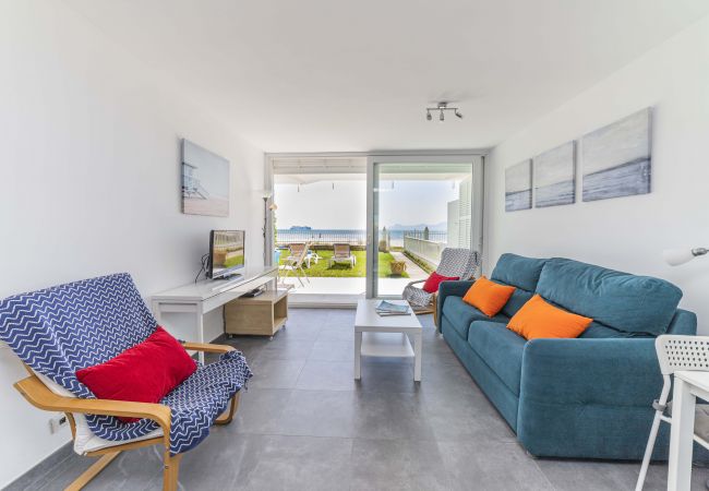 Ferienwohnung in Puerto de Alcudia - Apartamento Beachfront Sonrisas Ferienwohnung in Puerto de Alcudia - Apartamento Beachfront Sonrisas