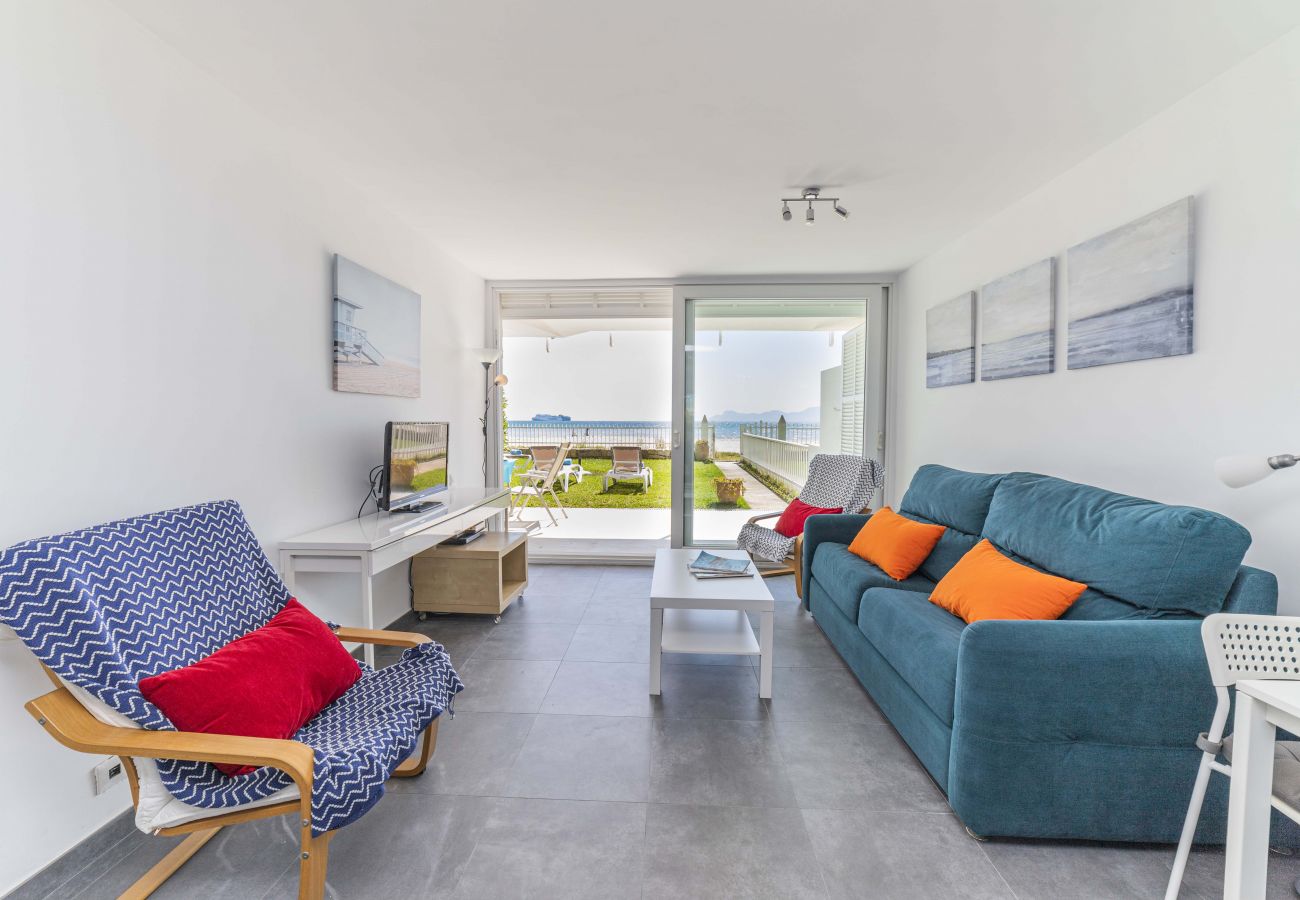 Ferienwohnung in Puerto de Alcudia - Apartamento Beachfront Sonrisas Ferienwohnung in Puerto de Alcudia - Apartamento Beachfront Sonrisas