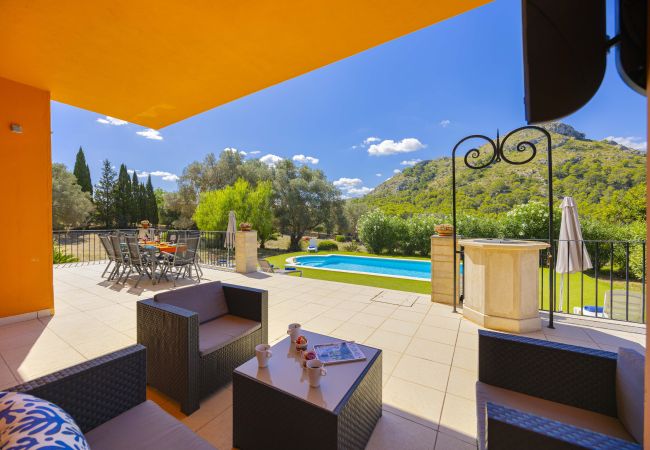 Villa in Alcudia - Villa Es Garrover Villa in Alcudia - Villa Es Garrover