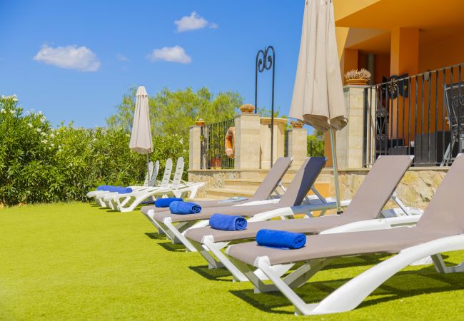 Villa in Alcudia - Villa Es Garrover Villa in Alcudia - Villa Es Garrover