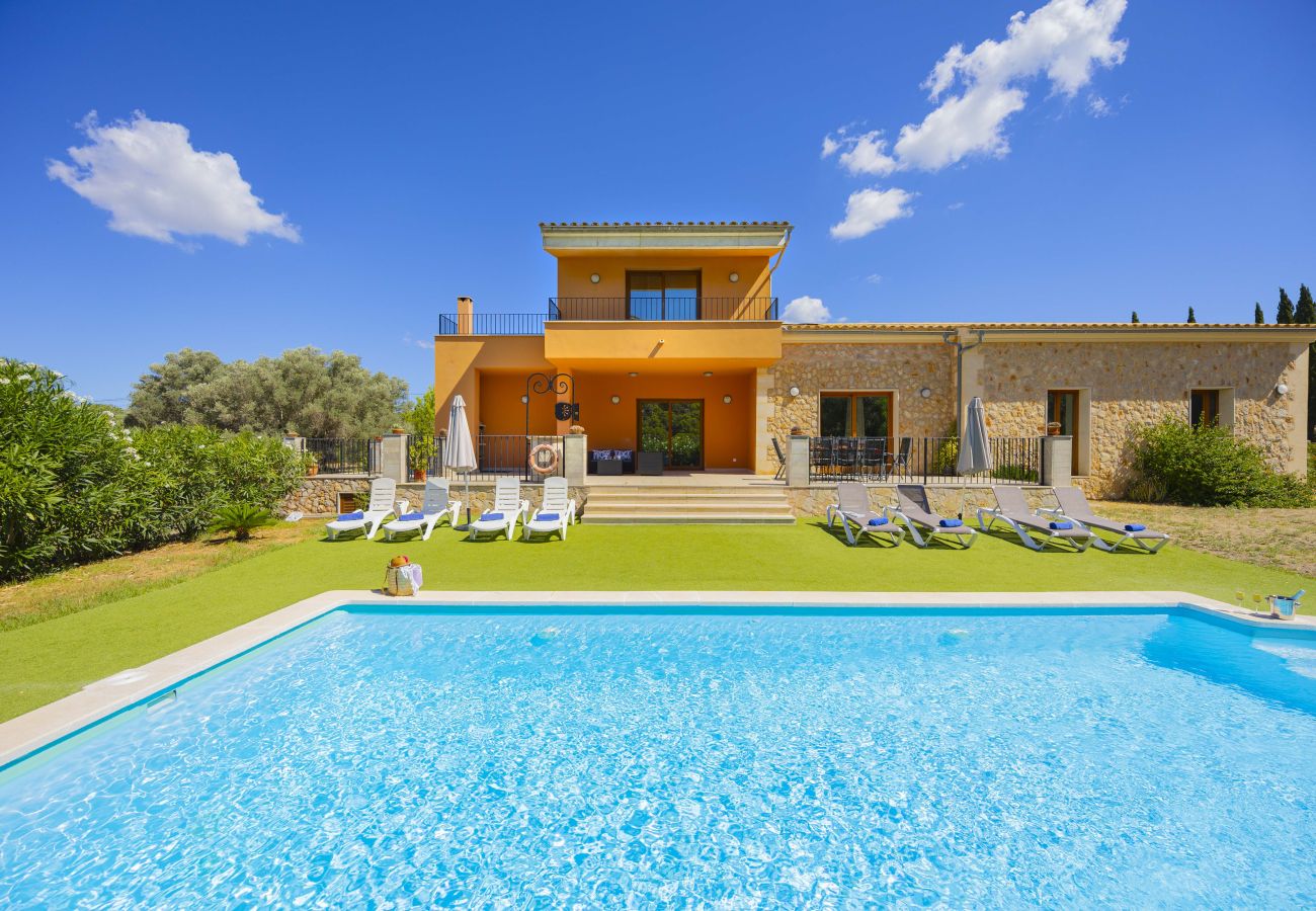 Villa in Alcudia - Villa Es Garrover Villa in Alcudia - Villa Es Garrover
