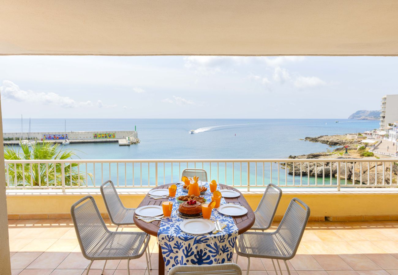 Ferienwohnung in Cala Ratjada - Seafront Cala Ratjada Apartment
