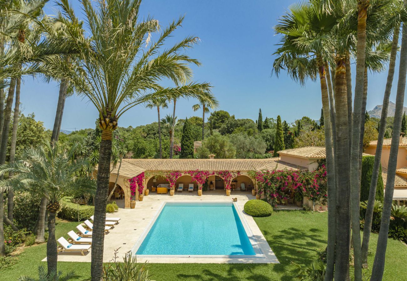 Villa in Alcudia - Luxury Villa in the North of Mallorca, Long Stay R