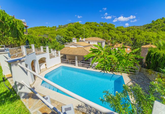 Villa/Dettached house in Alcúdia - Villa Alcanada Sunrise