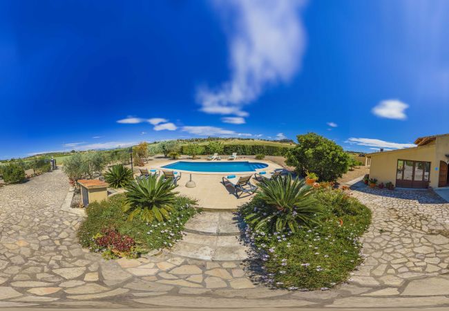 Villa in Santa Margalida - Villa Vernissa Villa in Santa Margalida - Villa Vernissa